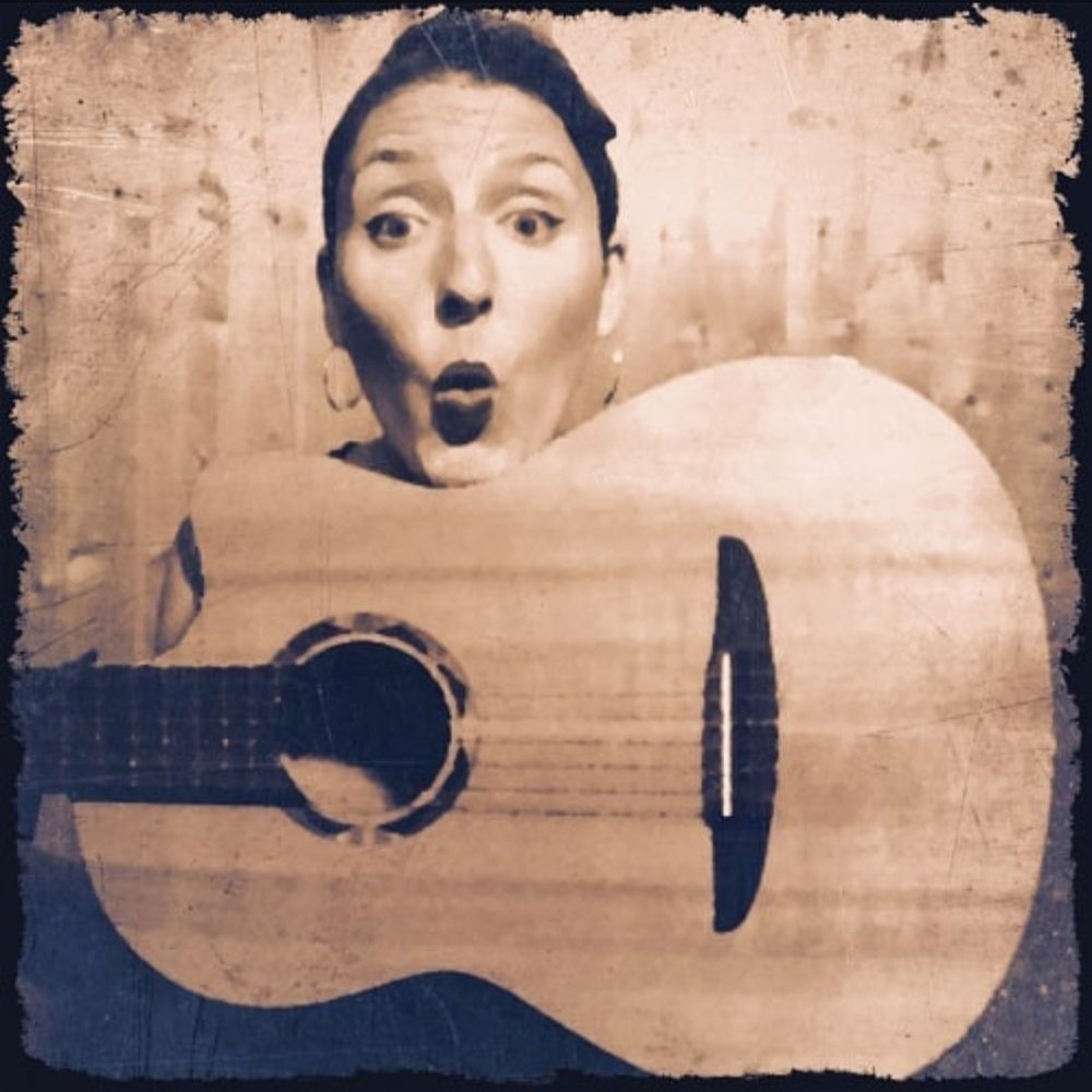 Riley Bloom, le chant comme un jeu — cours de chant enfants et ados en Essonne